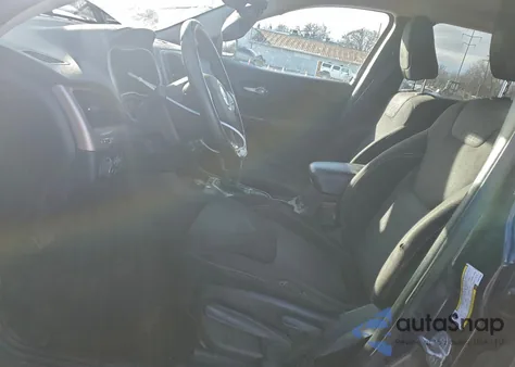 2015 Jeep Cherokee Latitude from USA, damaged, VIN 1C4PJMCS8FW521909